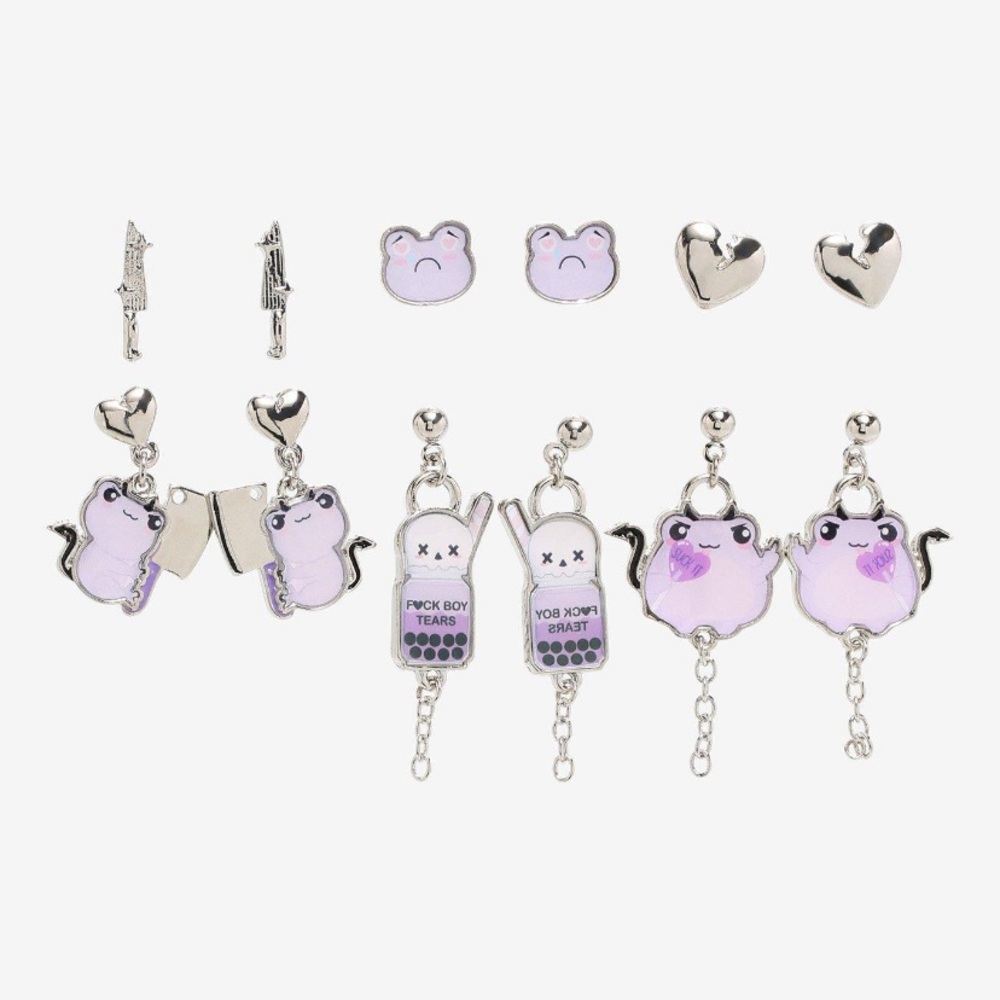 Hot Topic‎ Devil Frog Skull Boba Earring Set